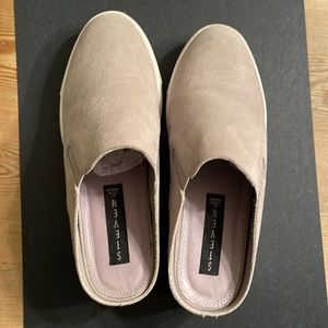 Light Grey Steve Madden Suede Sneaker slides
